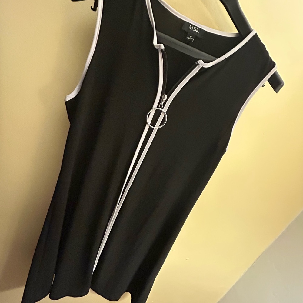 EUC MSK Black Dress w/White Accents, Zipper w/Silver Pull, Could be Cover Up - Picture 4 of 15